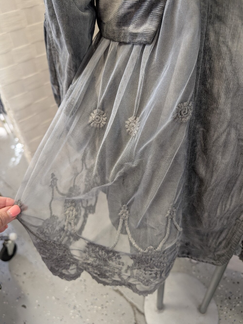 Vintage Inspired Corduroy Gray Lace-Trim Jacket 1X - Picture 4 of 8